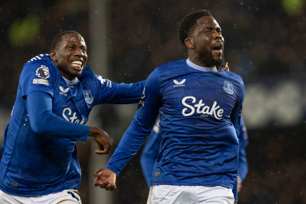 球记者佩杜 球记者佩杜